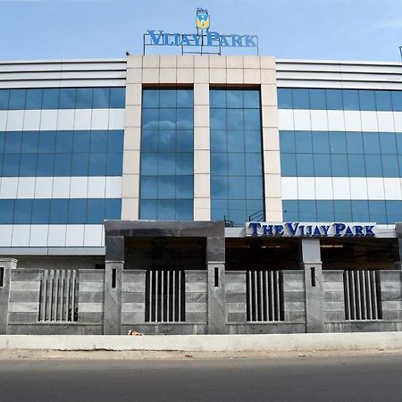 The Vijay Park - Airport Hotel Chennai Exterior foto
