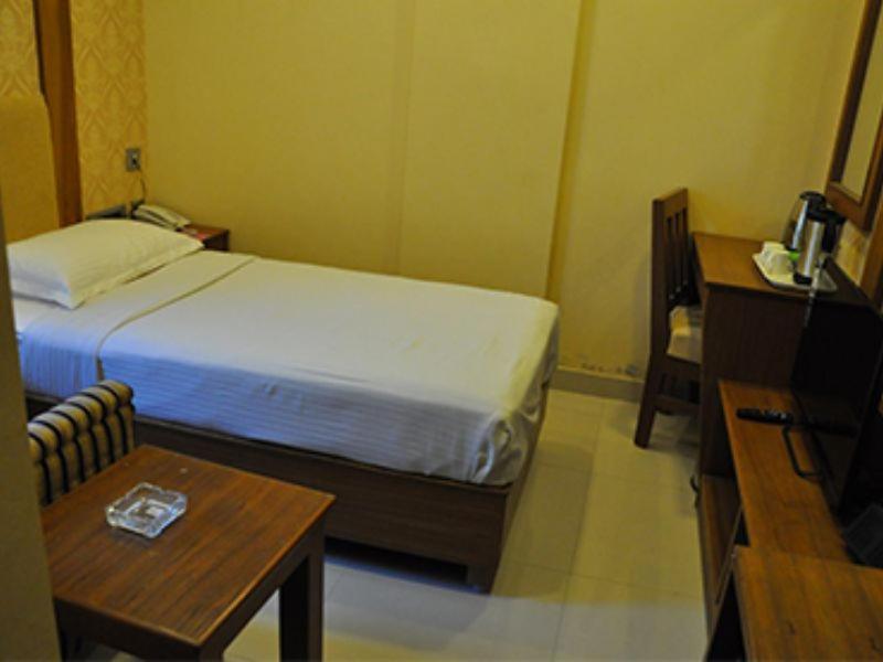 The Vijay Park - Airport Hotel Chennai Exterior foto
